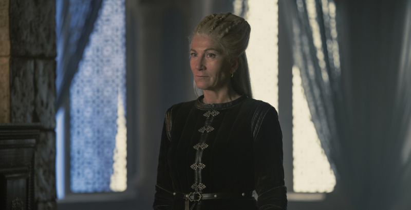 REVIEW: 'House of the Dragon,' Episode 9 — "The Green Council" 1 House of the Dragon Episode 9 - But Why Tho