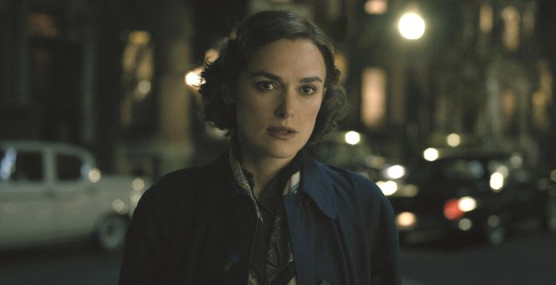 REVIEW: 'Boston Strangler' Switches Perspective But Lacks Bite 1 Boston Strangler — But Why Tho