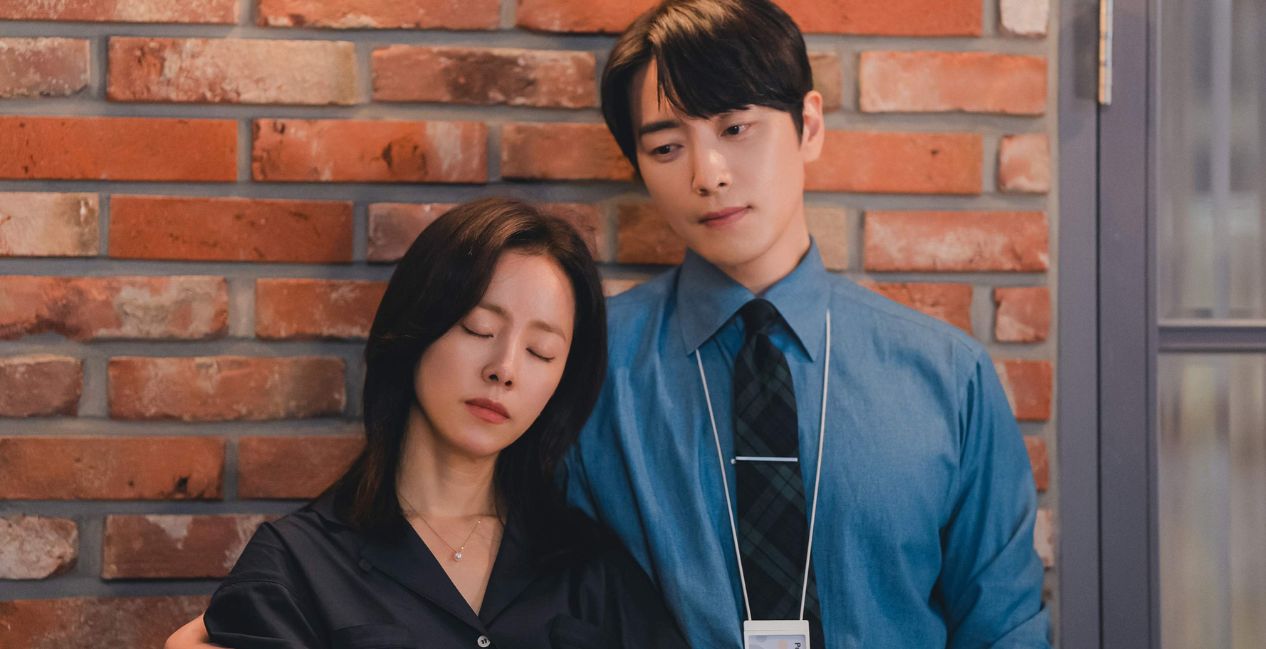 Han Ji-min and Lee Joon-hyuk in Love Scout