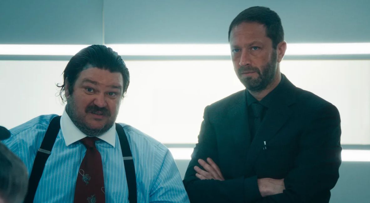 Fax and Richie listen in on a meeting in The Bear Season 4