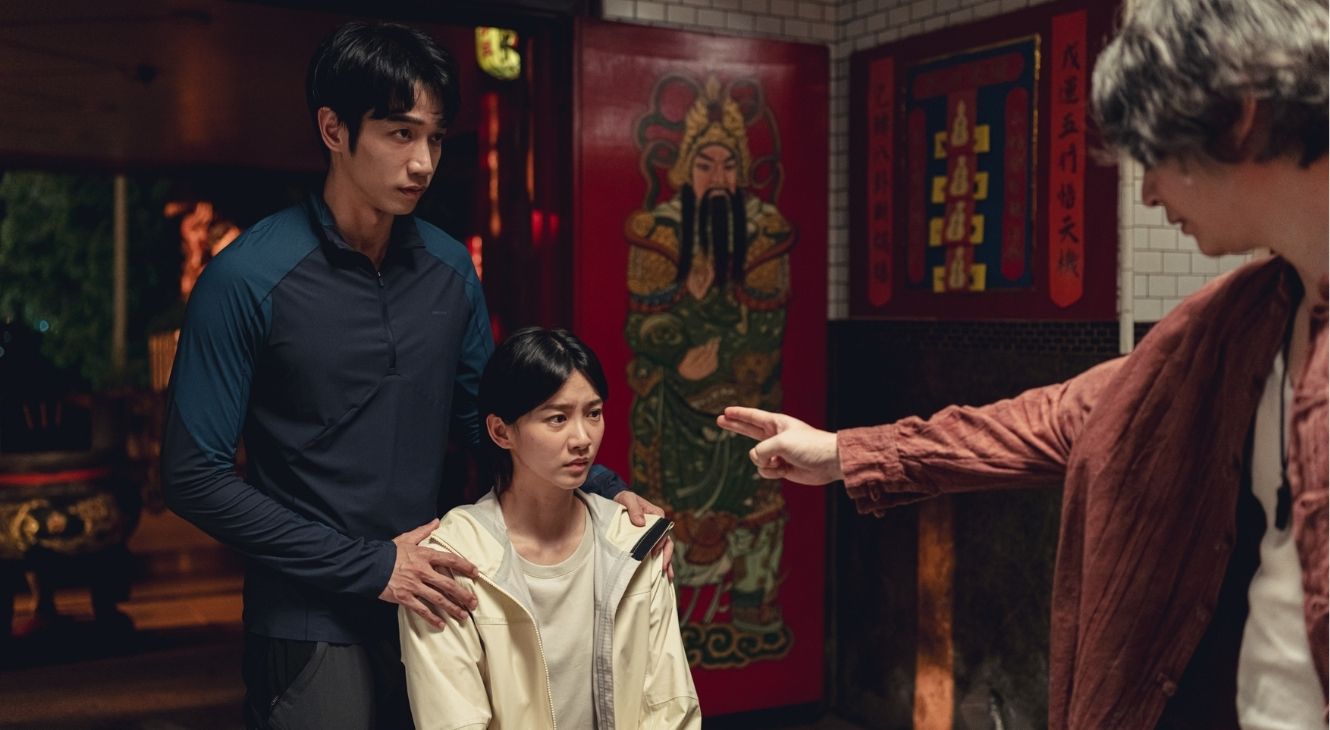 Jasper Liu and Angela Yuen in Haunted Mountains The Yellow Taboo