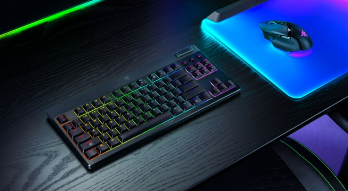 Razer BlackWidow V4 Low-profile Tenkeyless HyperSpeed