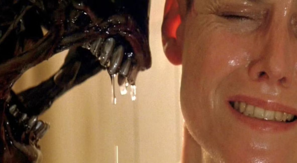An image of an alien and Sigourney Weaver's face from the film Alien 3