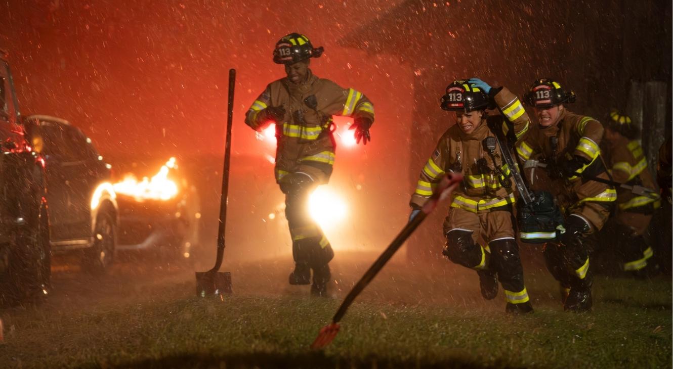 REVIEW: '9-1-1: Nashville' Season 1 Episode 3 — "Forces of Nature" 3 9-1-1 Nashville Episode 3