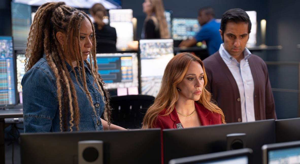 RECAP: '9-1-1' Season 9 Episode 3 — "The Sky is Falling" 2 9-1-1 Season 9 Episode 3 promotional still from FOX